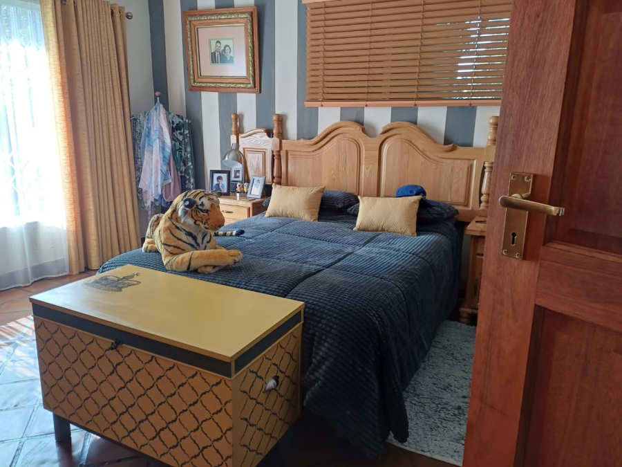 4 Bedroom Property for Sale in Lime Acres Northern Cape